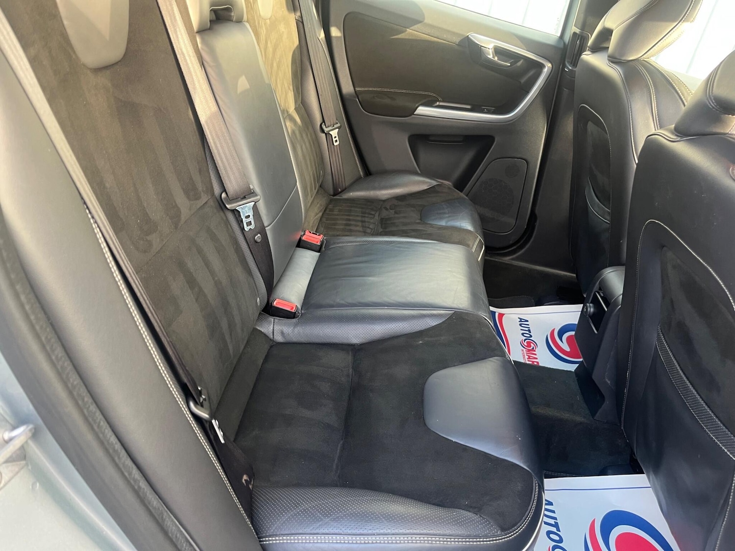 Used Volvo XC60 2015 for sale - 76839886: Photo 25