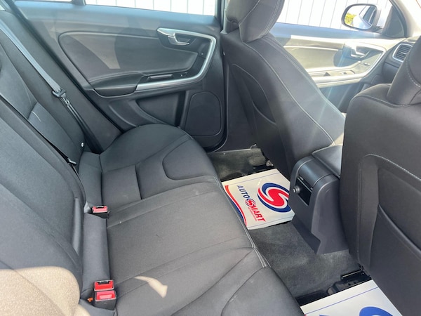 Used Volvo S60 2018 for sale - 75531232: Photo 38