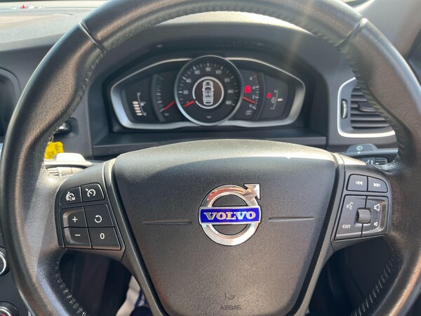 Used Volvo S60 2018 for sale - 75531232: Photo 40