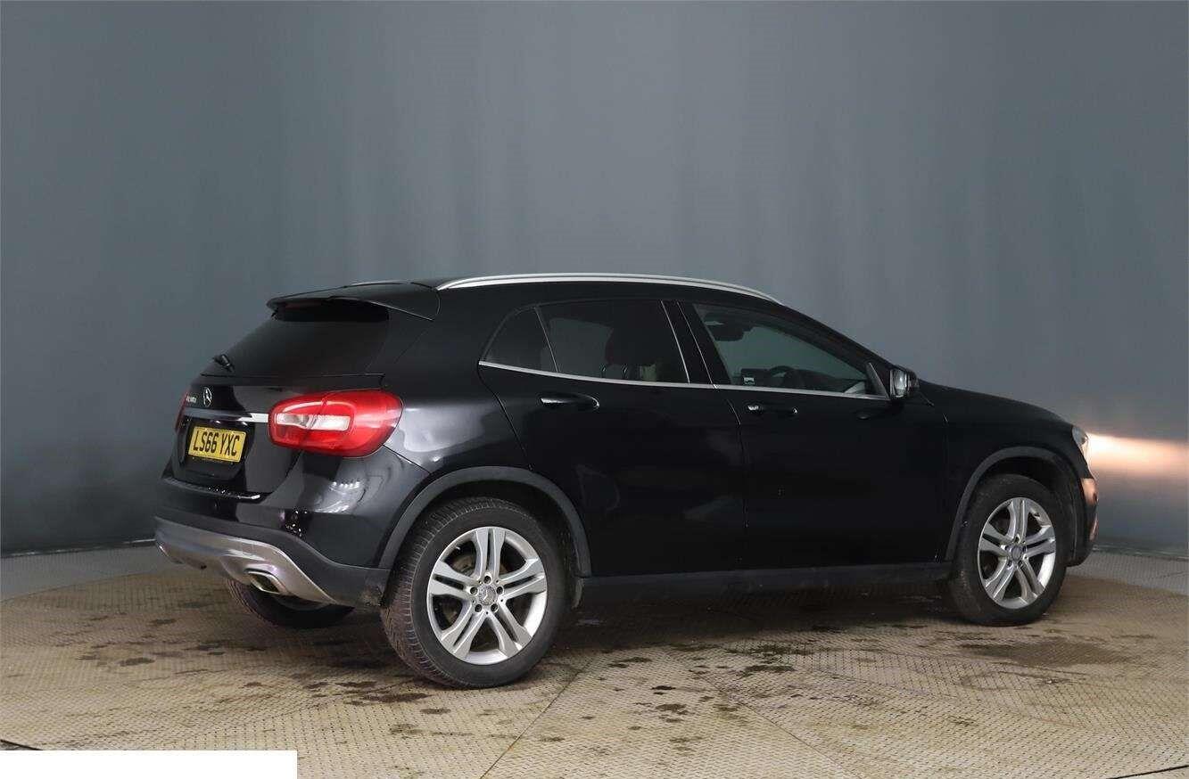 Used Mercedes-Benz GLA 2016 for sale - 77574000: Photo 15