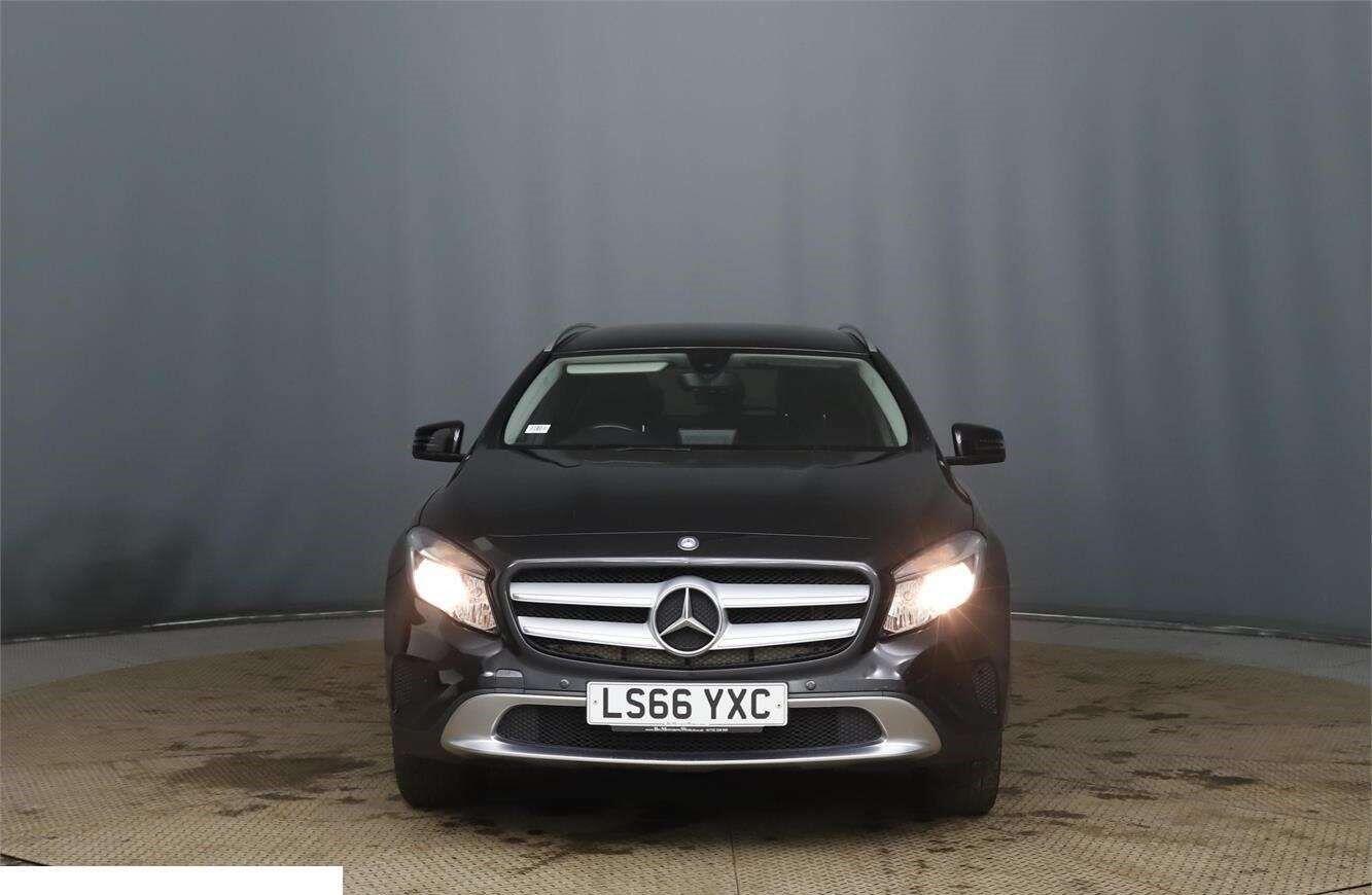 Used Mercedes-Benz GLA 2016 for sale - 77574000: Photo 7