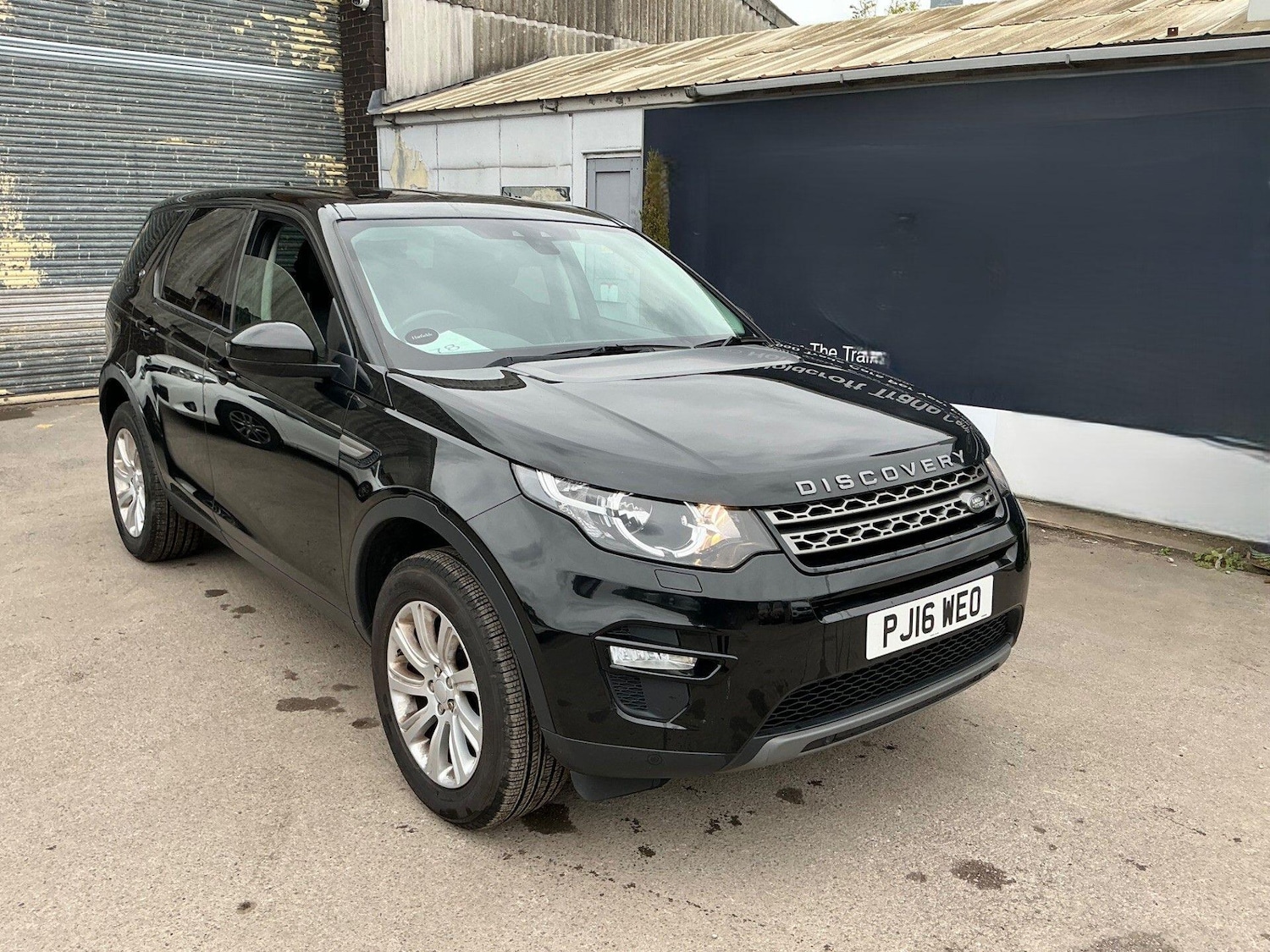 Used Land Rover Discovery Sport 2016 for sale - 76121911: Photo 1