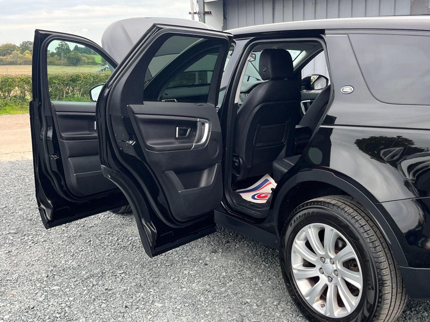 Used Land Rover Discovery Sport 2016 for sale - 76121911: Photo 16