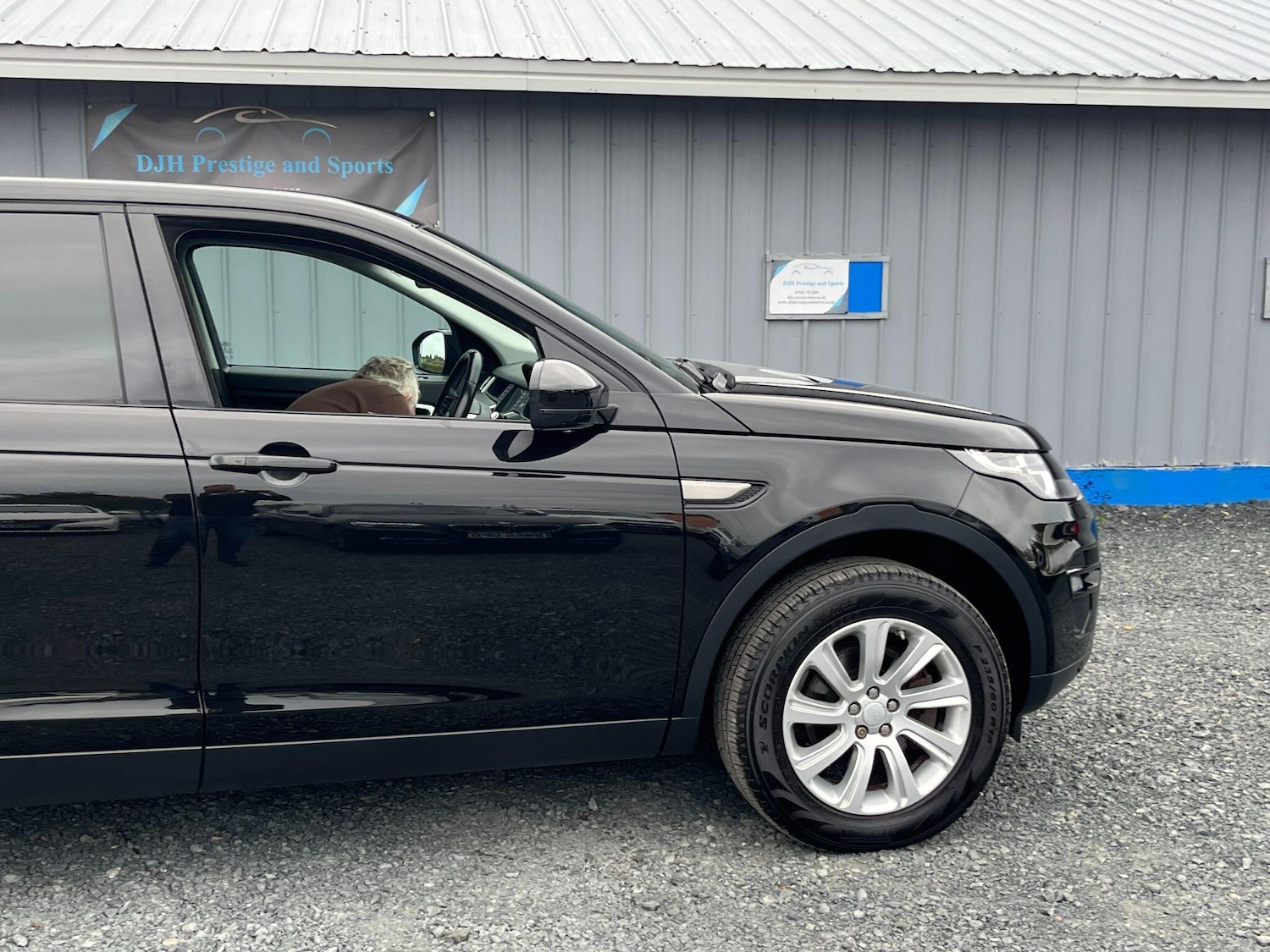 Used Land Rover Discovery Sport 2016 for sale - 76121911: Photo 23