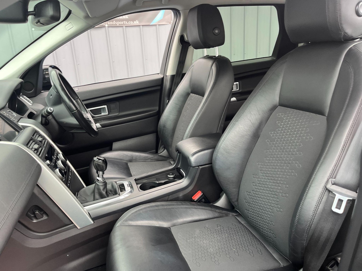 Used Land Rover Discovery Sport 2016 for sale - 76121911: Photo 7