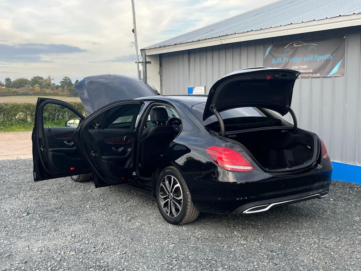 Used Mercedes-Benz C Class 2017 for sale - 76215697: Photo 17