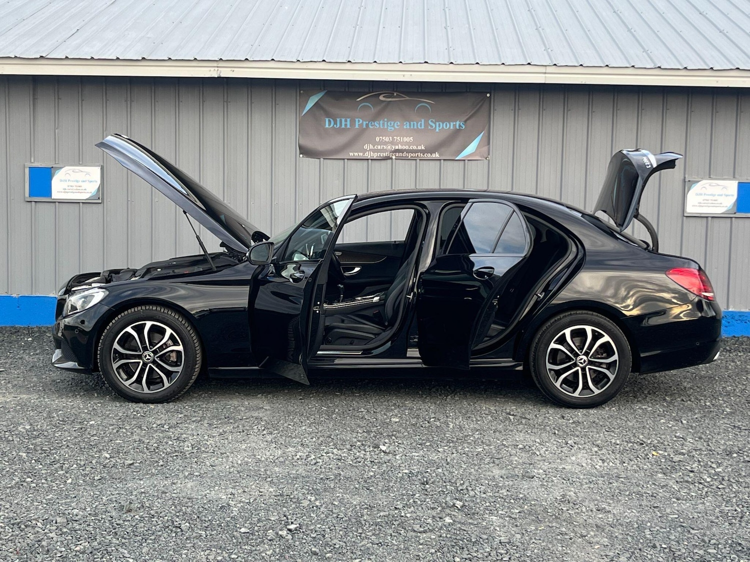 Used Mercedes-Benz C Class 2017 for sale - 76215697: Photo 3