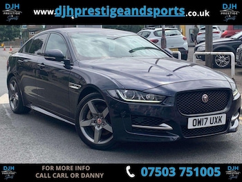 Used Jaguar XE 2017 for sale - 77345028: Photo