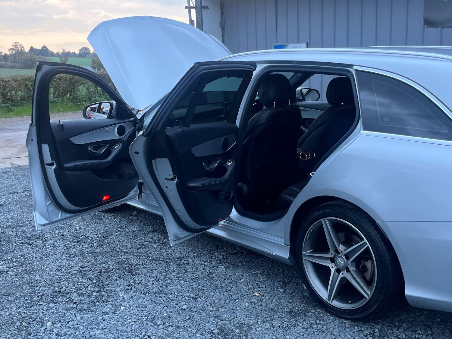 Used Mercedes-Benz C Class 2016 for sale - 76992437: Photo 17