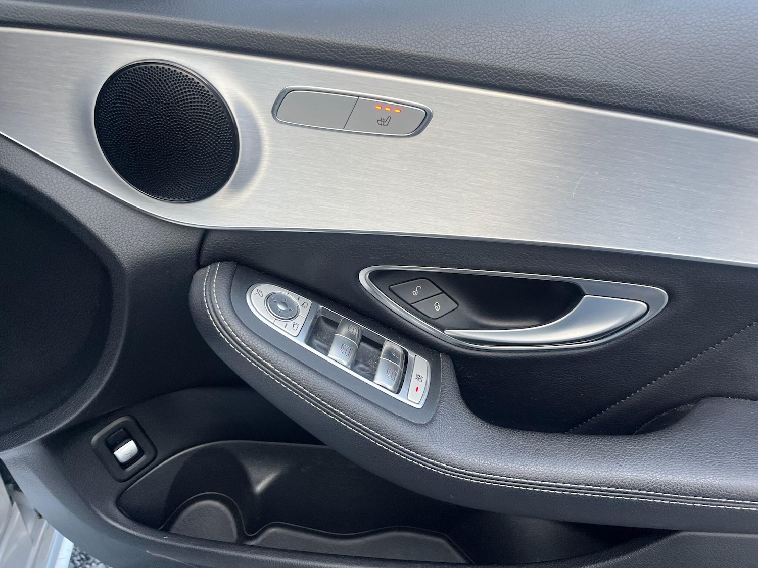 Used Mercedes-Benz C Class 2016 for sale - 76992437: Photo 36