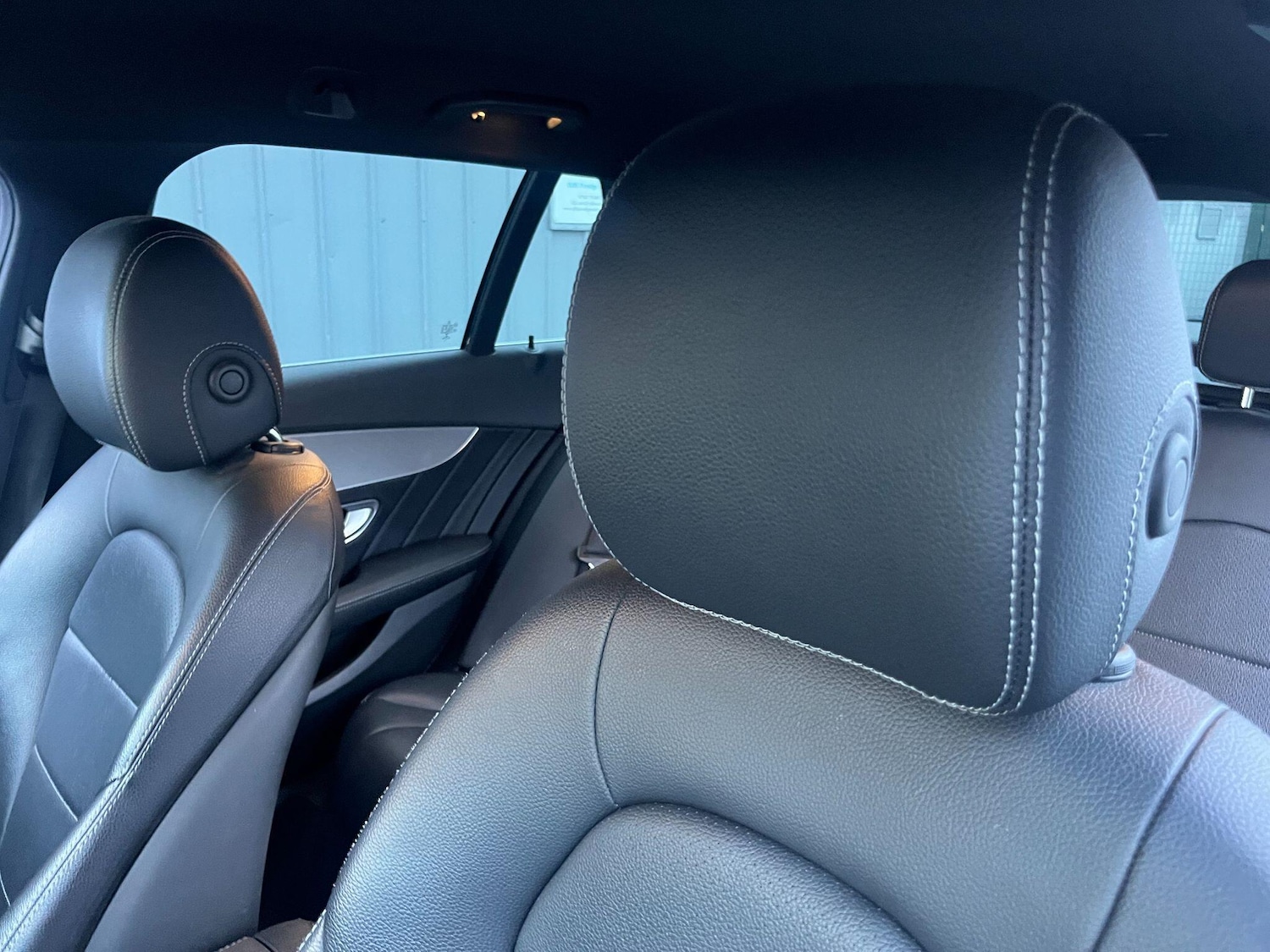 Used Mercedes-Benz C Class 2016 for sale - 76992437: Photo 42