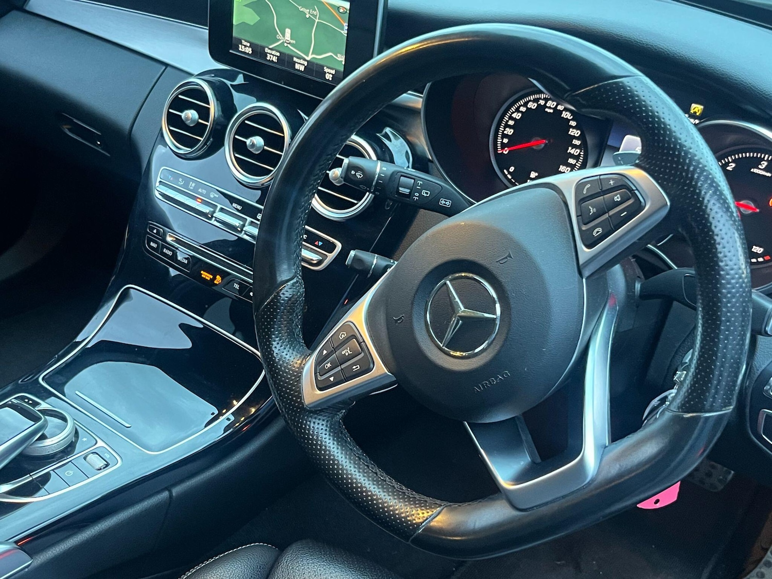 Used Mercedes-Benz C Class 2016 for sale - 76992437: Photo 64