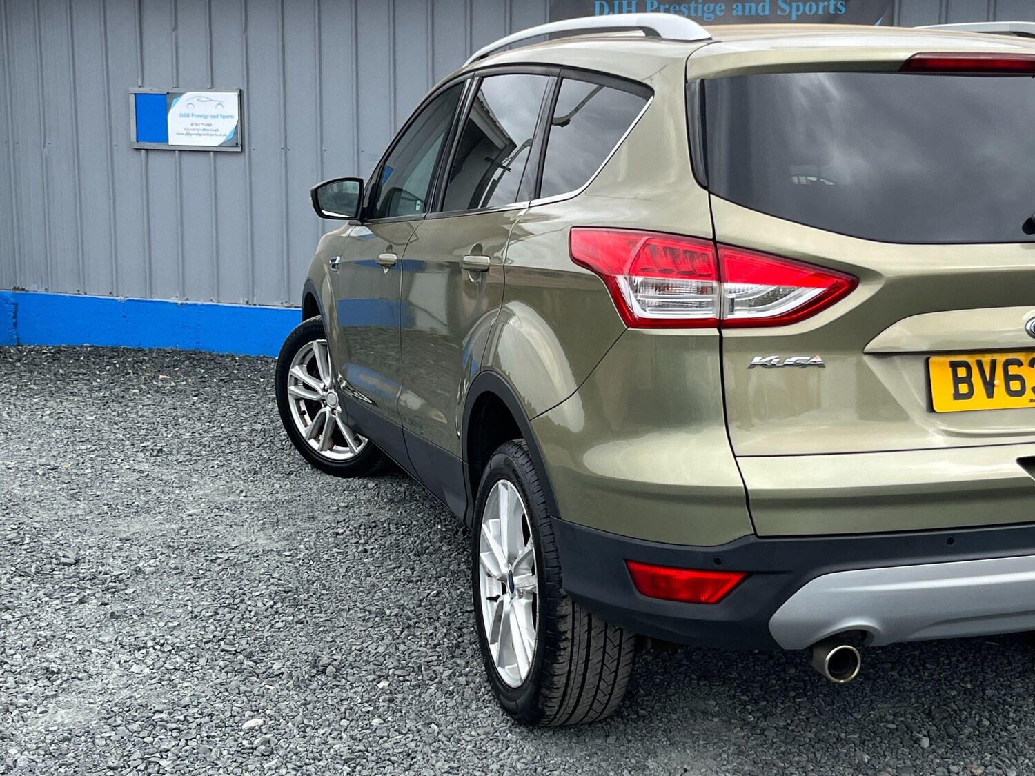 Vehicle 22