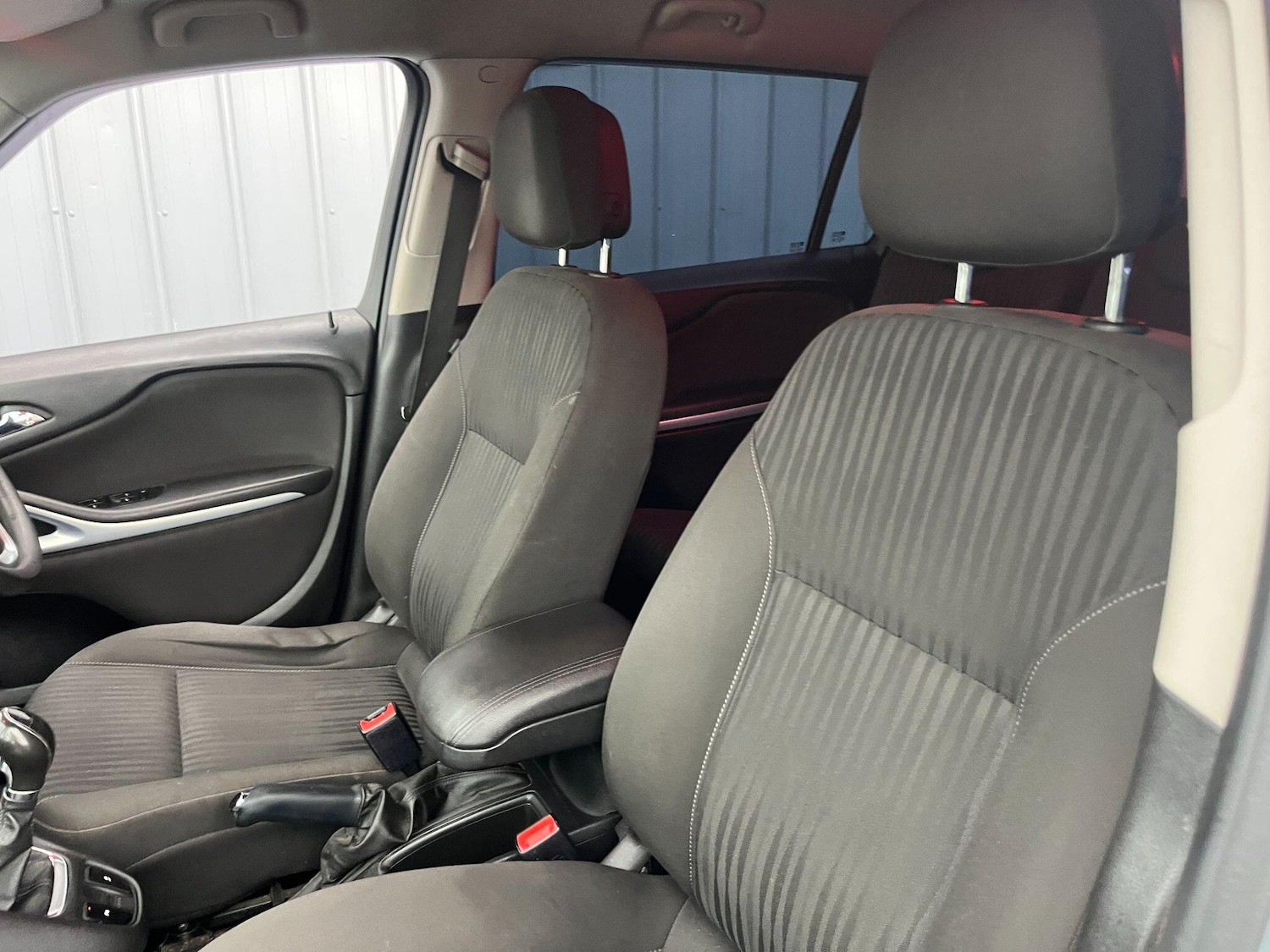 Used Vauxhall Zafira Tourer 2014 for sale - 76425002: Photo 4