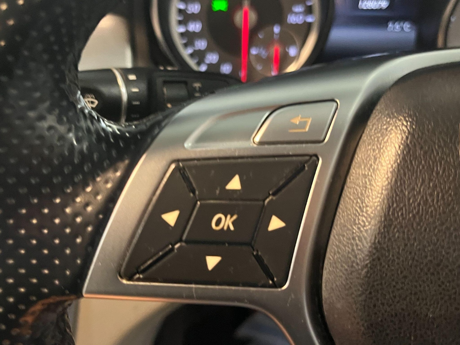 Used Mercedes-Benz GLA 2014 for sale - 77215477: Photo 23