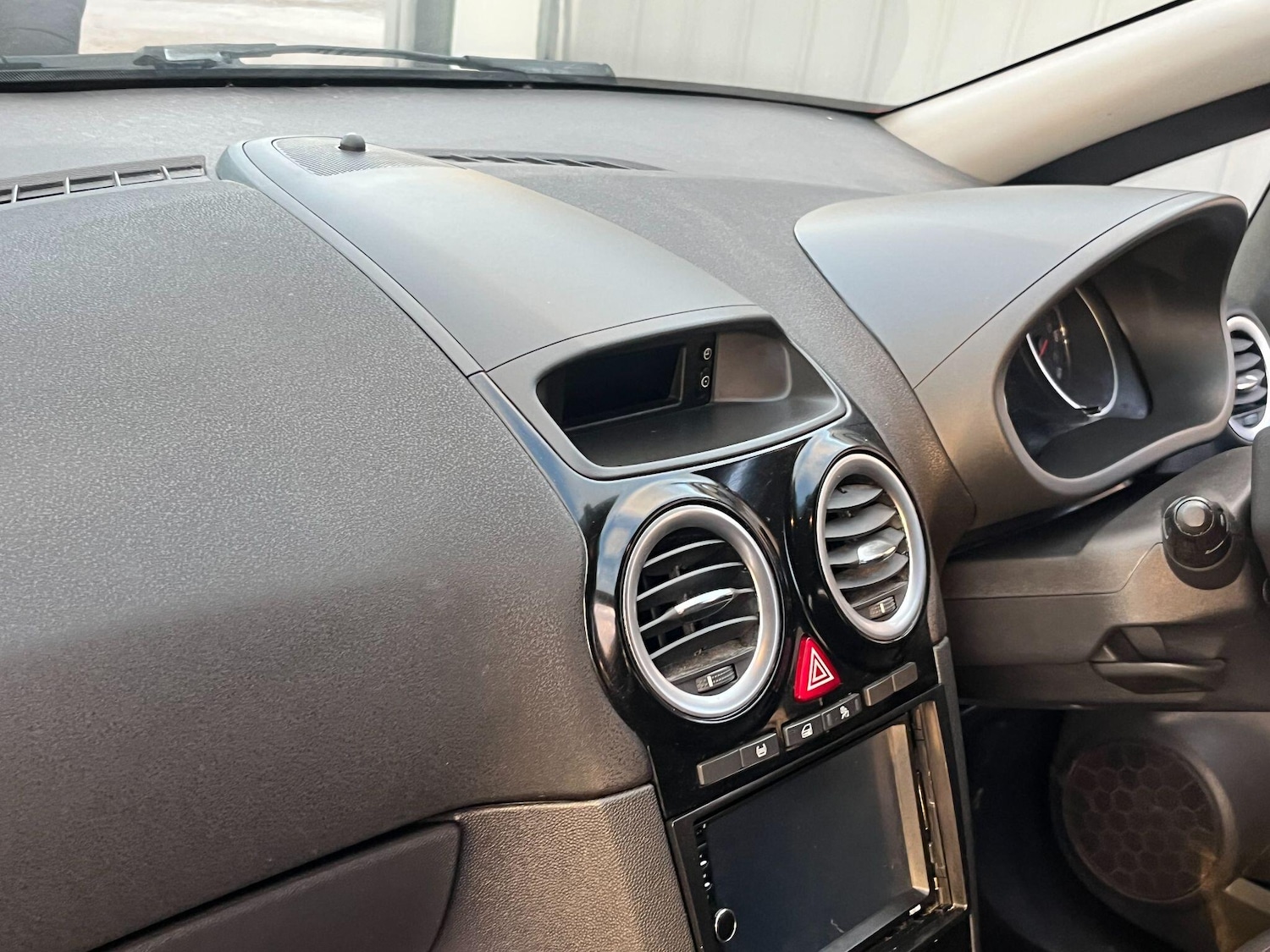 Used Vauxhall Corsa 2014 for sale - 77131671: Photo 5