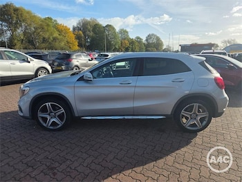 Used Mercedes-Benz GLA 2017 for sale - 76399311: Photo