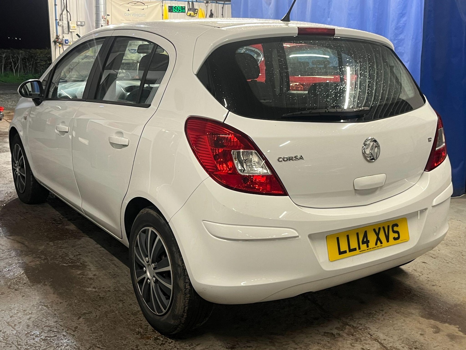 Used Vauxhall Corsa for sale - 76484723: Photo 10