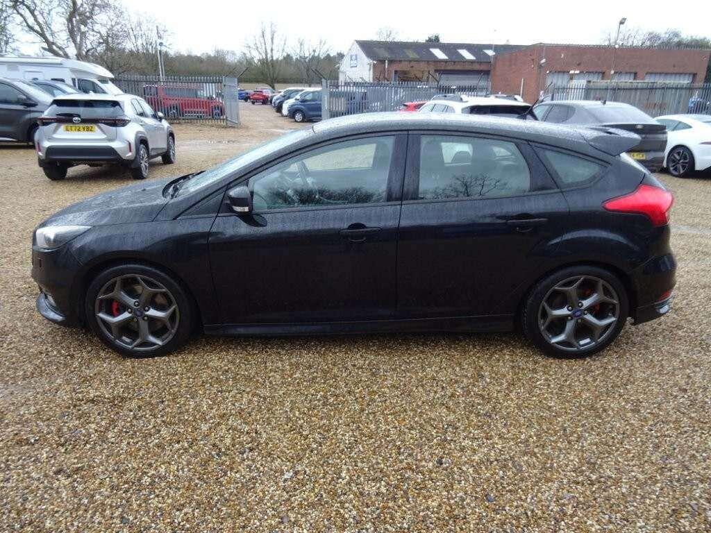 Used Ford Focus 2015 for sale - 77344293: Photo 6