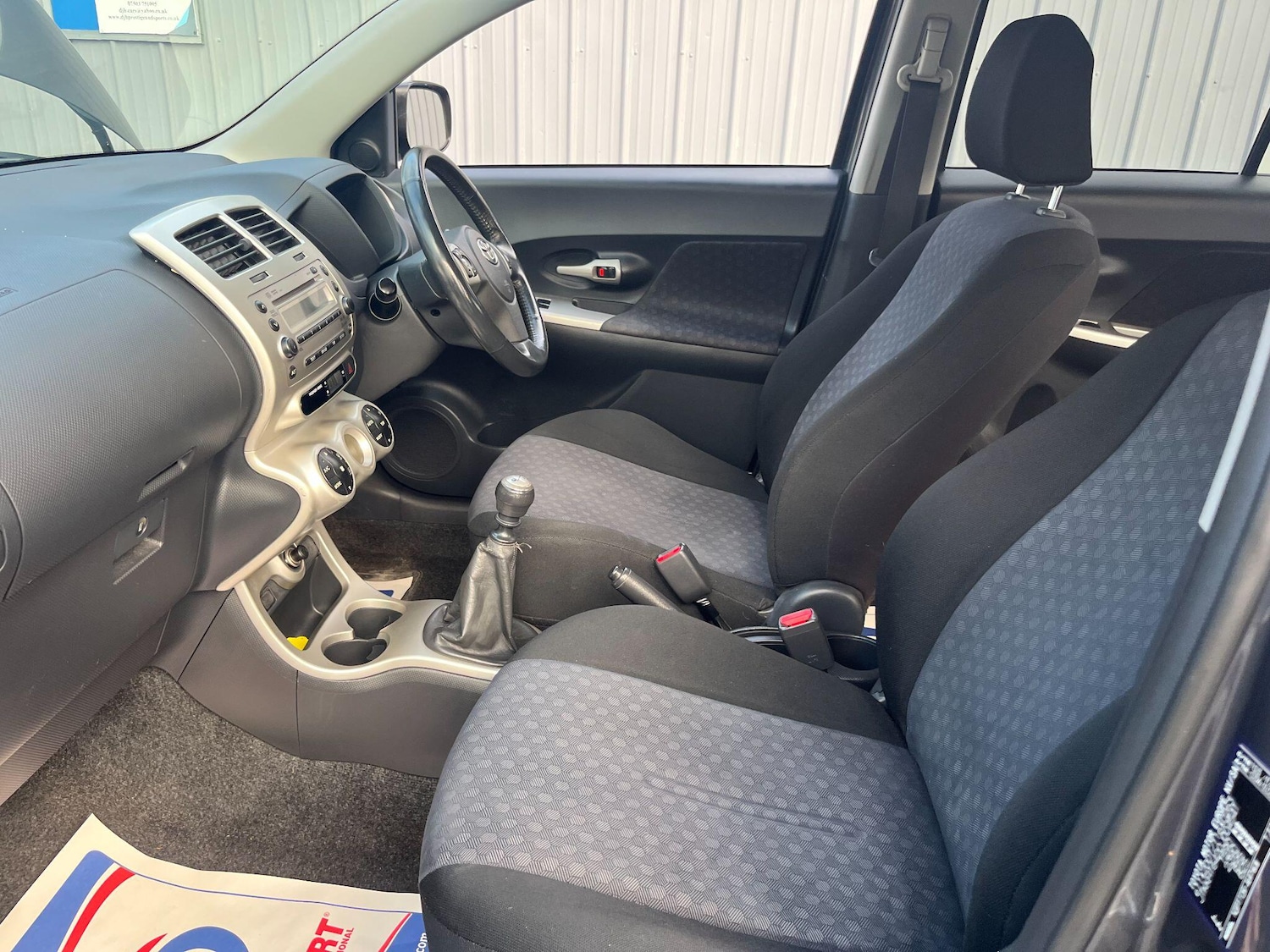 Used Toyota Urbancruiser 2010 for sale - 76361531: Photo 30