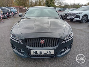 Used Jaguar XE 2018 for sale - 78062607: Photo