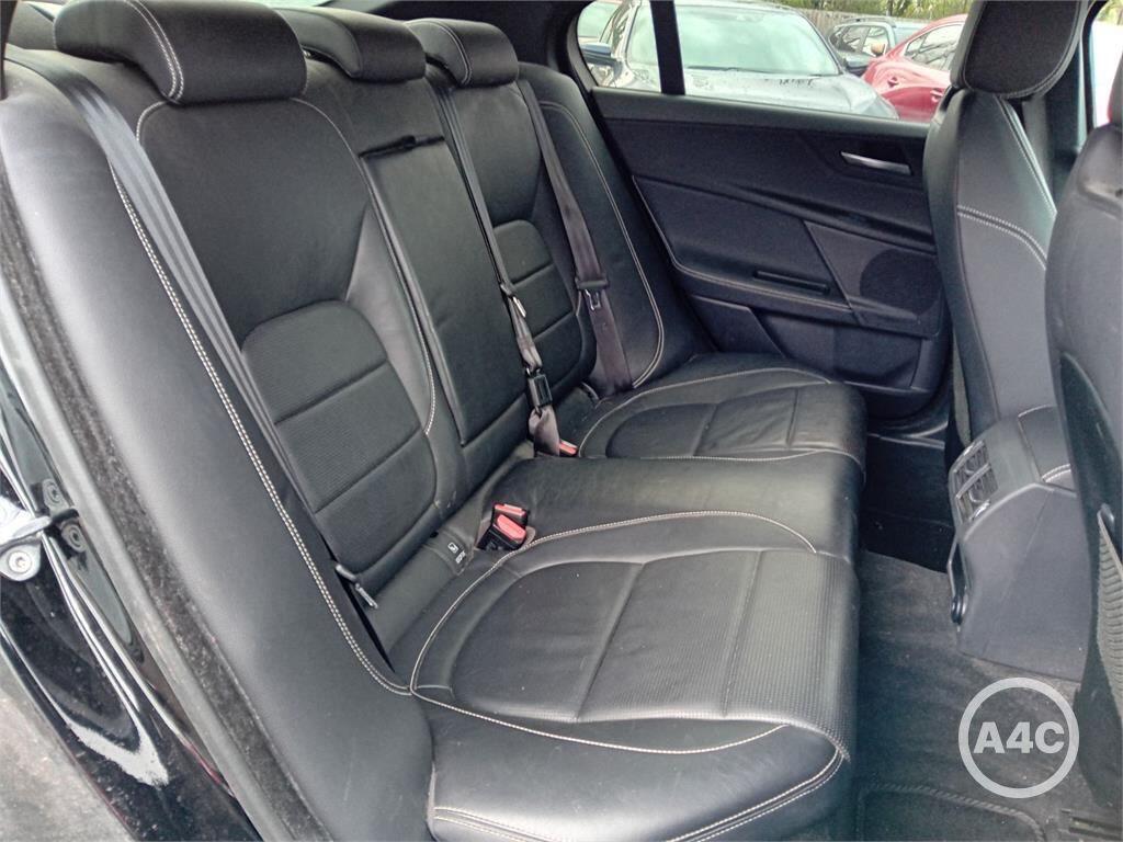 Used Jaguar XE 2018 for sale - 78062607: Photo 5