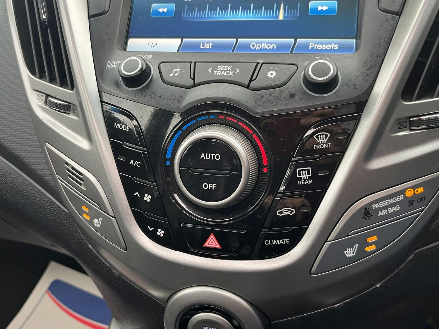 Used Hyundai Veloster 2012 for sale - 78086073: Photo 28