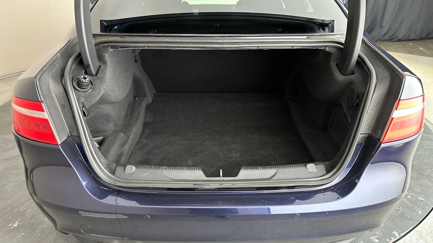 Used Jaguar XE for sale - 76440430: Photo 10