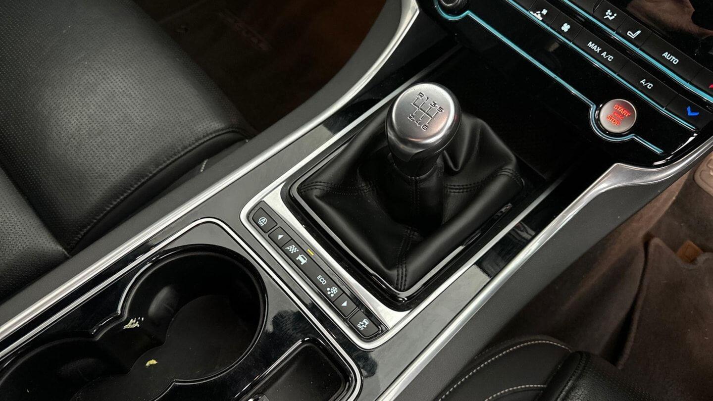 Used Jaguar XE for sale - 76440430: Photo 12