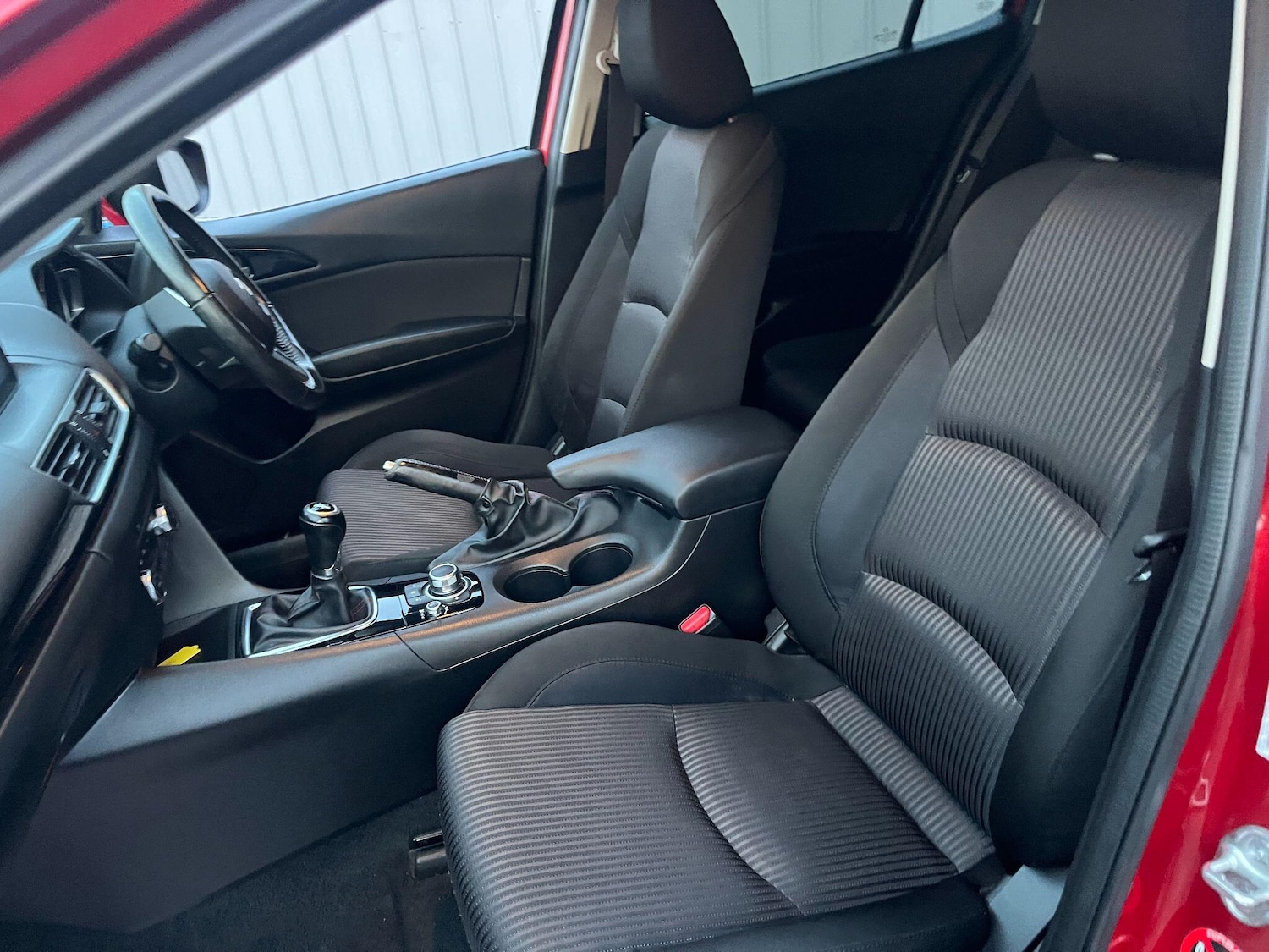 Used Mazda Mazda3 2014 for sale - 77215154: Photo 6