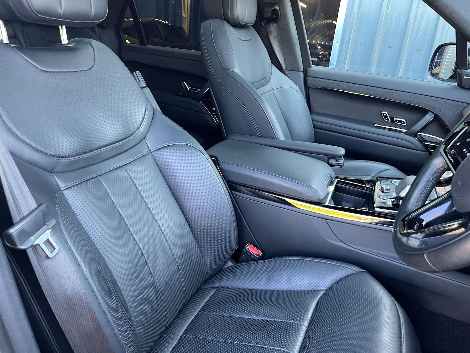 Used Land Rover Range Rover Sport 2023 for sale - 77395696: Photo 4