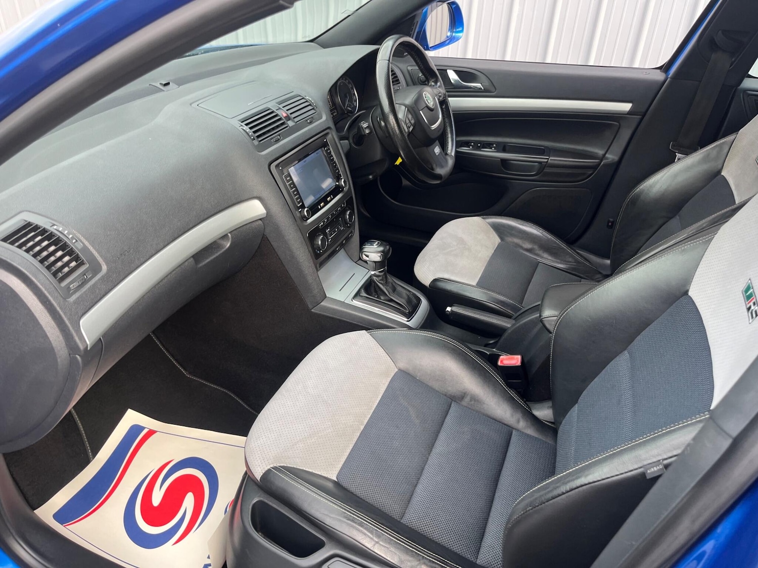 Used Skoda Octavia 2011 for sale - 76989864: Photo 6