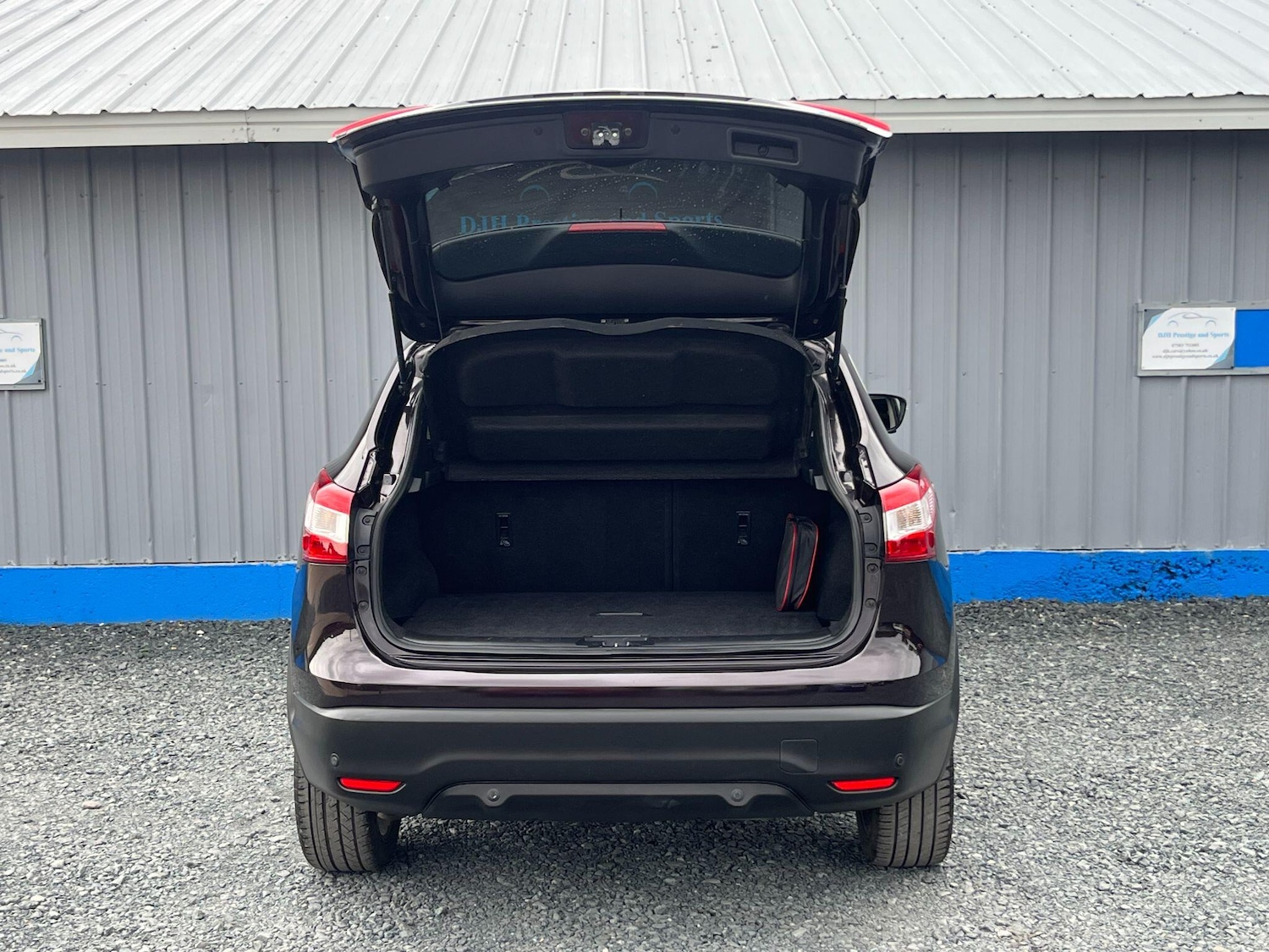 Used Nissan Qashqai 2015 for sale - 76987923: Photo 12