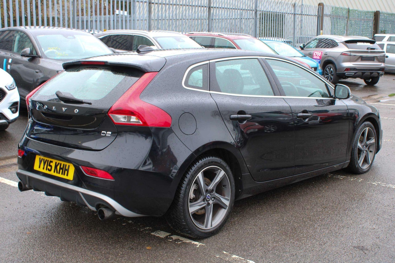 Used Volvo V40 2015 for sale - 76975728: Photo 13