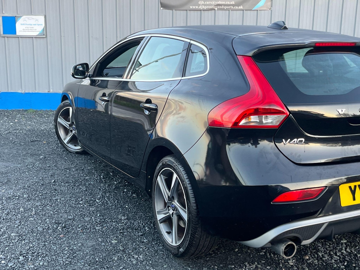 Used Volvo V40 2015 for sale - 76975728: Photo 26
