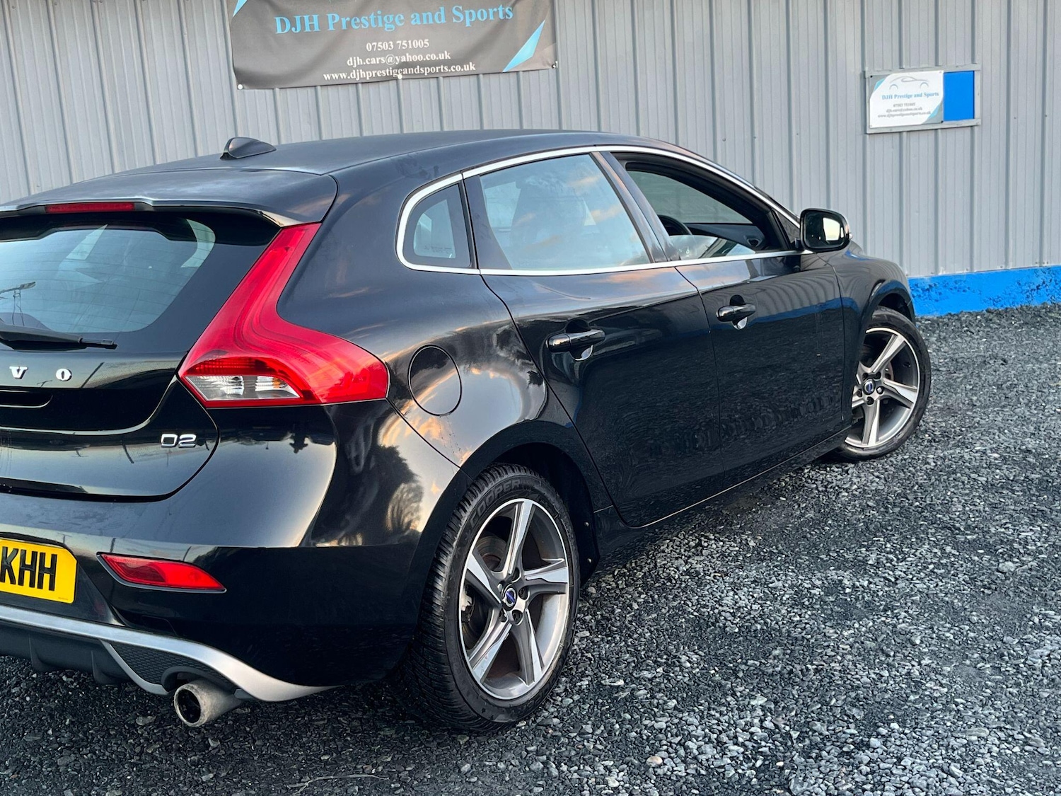 Used Volvo V40 2015 for sale - 76975728: Photo 27