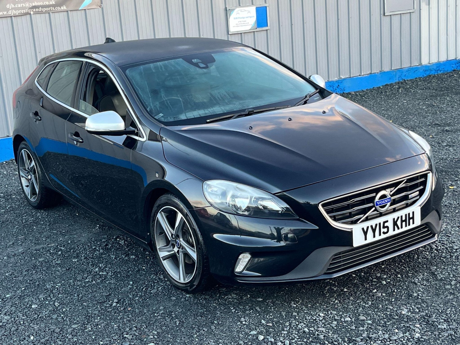 Used Volvo V40 2015 for sale - 76975728: Photo 40