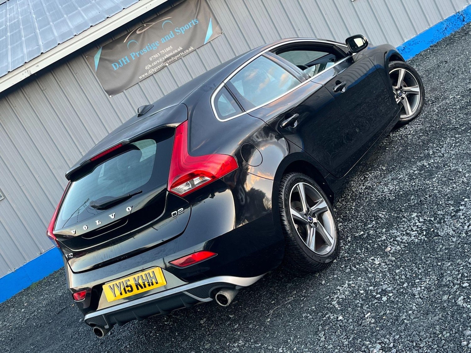 Used Volvo V40 2015 for sale - 76975728: Photo 44
