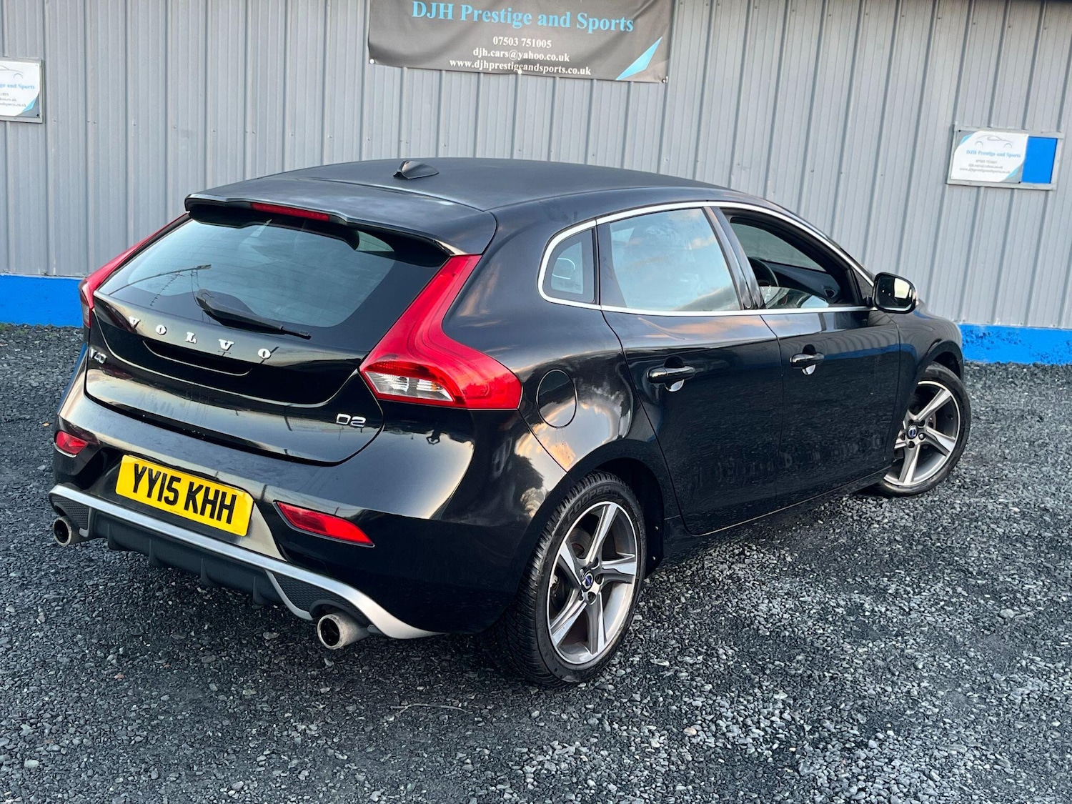 Used Volvo V40 2015 for sale - 76975728: Photo 46