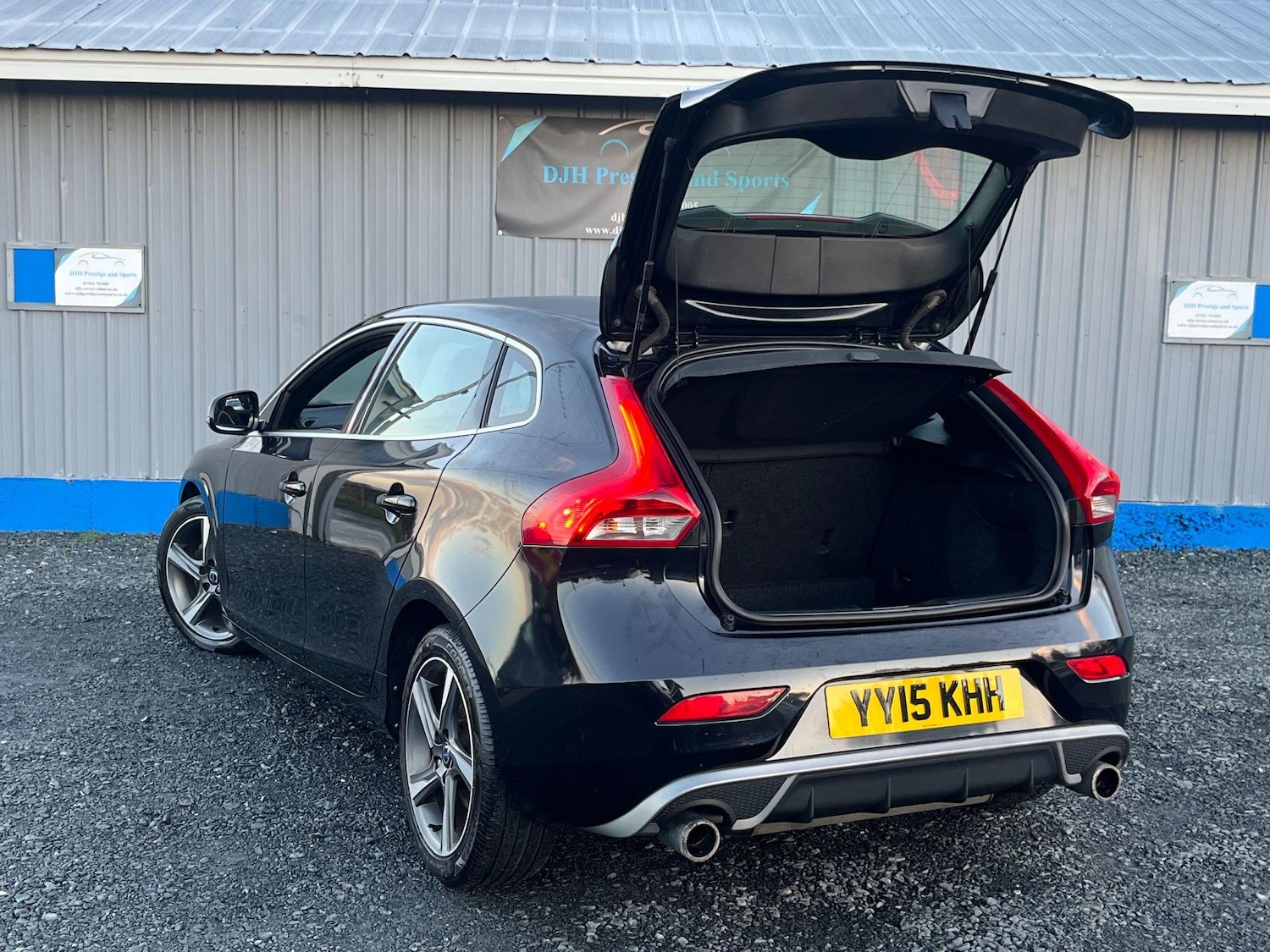 Used Volvo V40 2015 for sale - 76975728: Photo 50