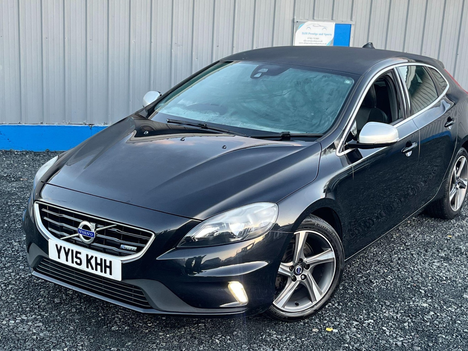 Used Volvo V40 2015 for sale - 76975728: Photo 58