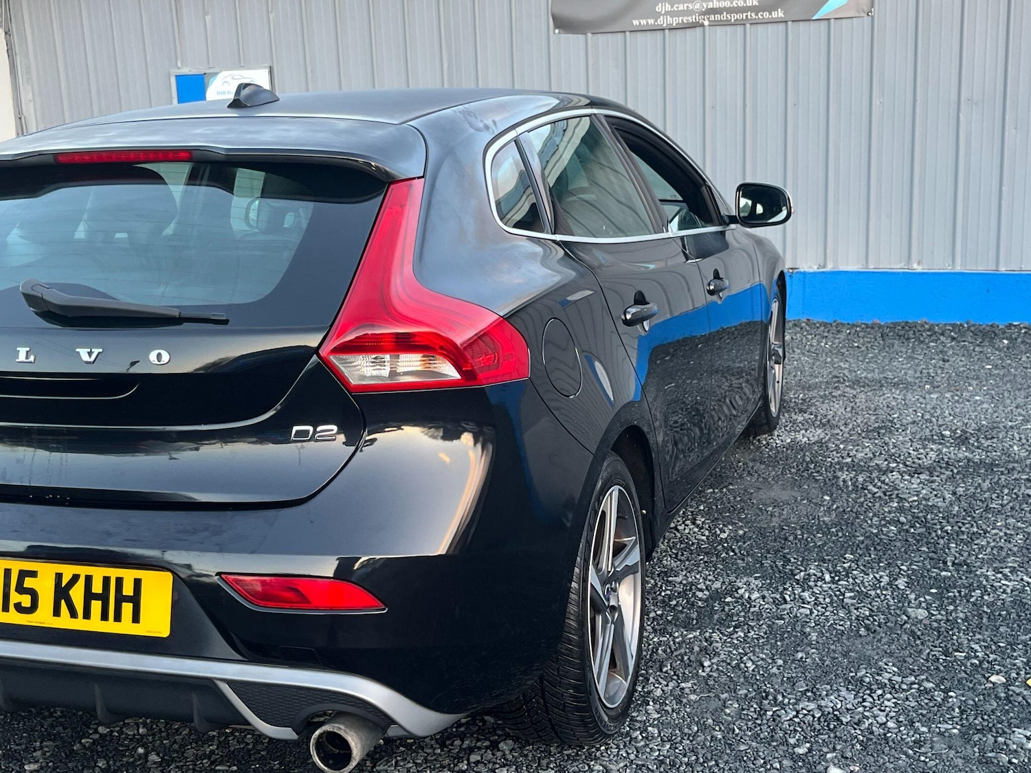 Used Volvo V40 2015 for sale - 76975728: Photo 62