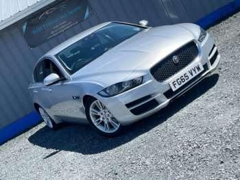 Used Jaguar XE 2015 for sale - 75166465: Photo