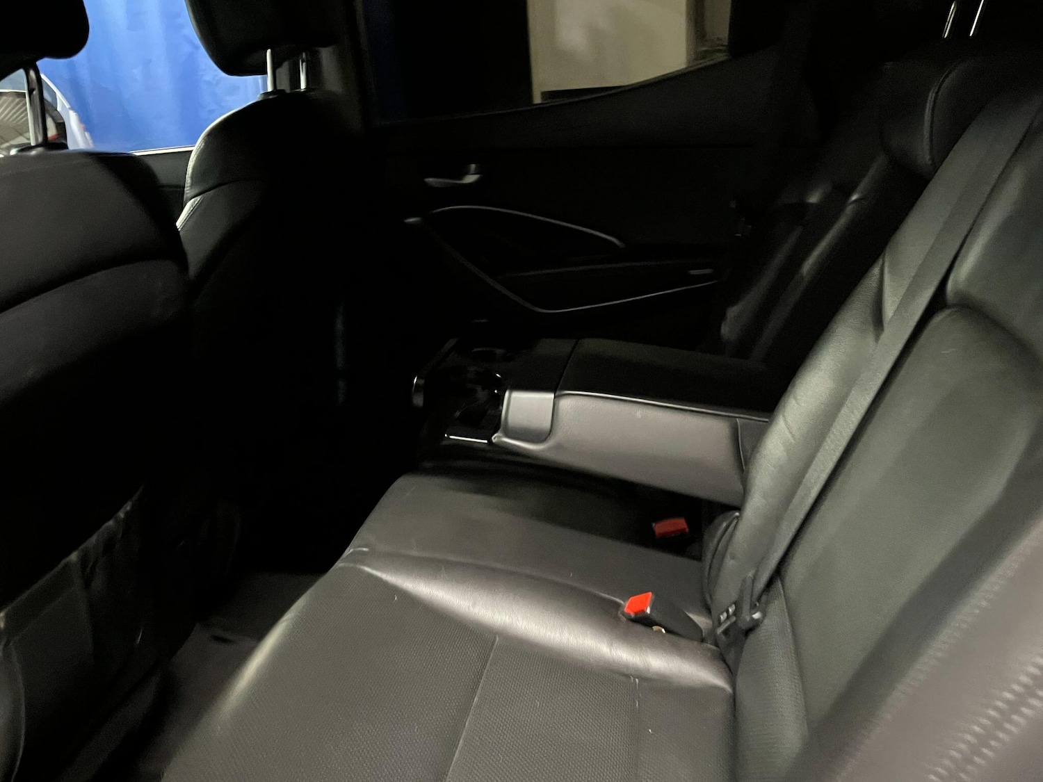 Used Hyundai Santa Fe 2016 for sale - 77468639: Photo 25