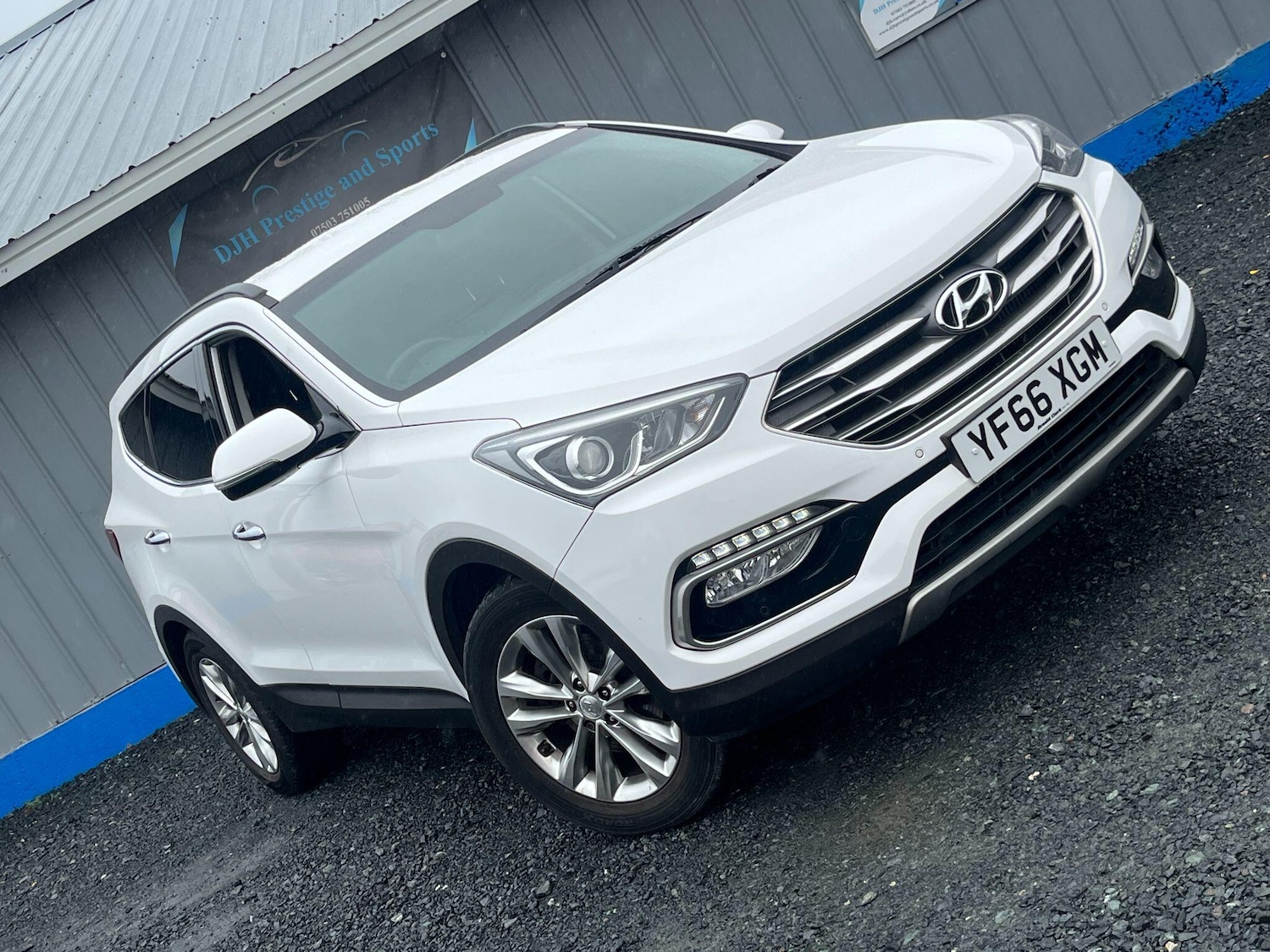 Used Hyundai Santa Fe 2016 for sale - 77468639: Photo 44