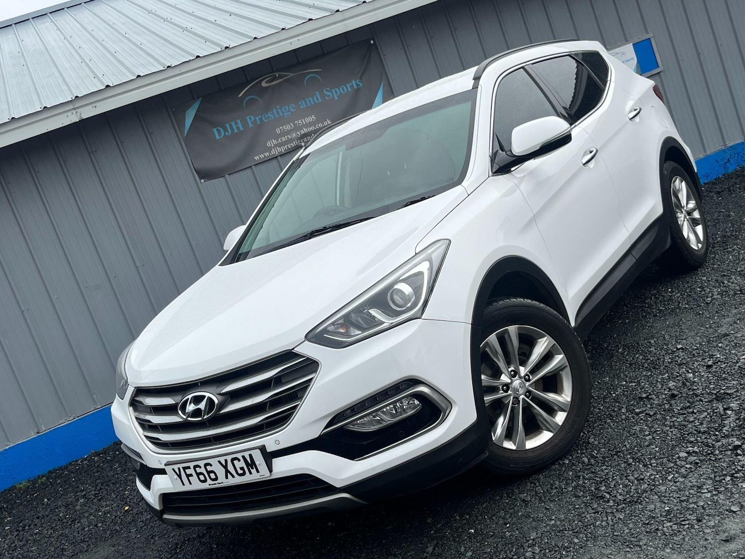 Used Hyundai Santa Fe 2016 for sale - 77468639: Photo 61
