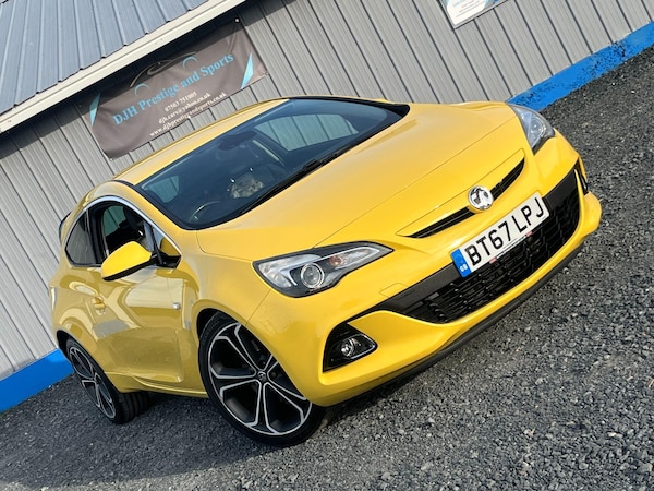 Used Vauxhall Astra GTC 2017 for sale - 76123017: Photo 2