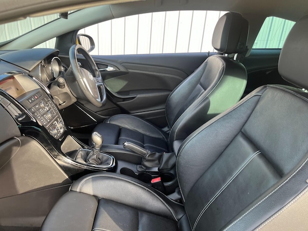 Used Vauxhall Astra GTC 2017 for sale - 76123017: Photo 33