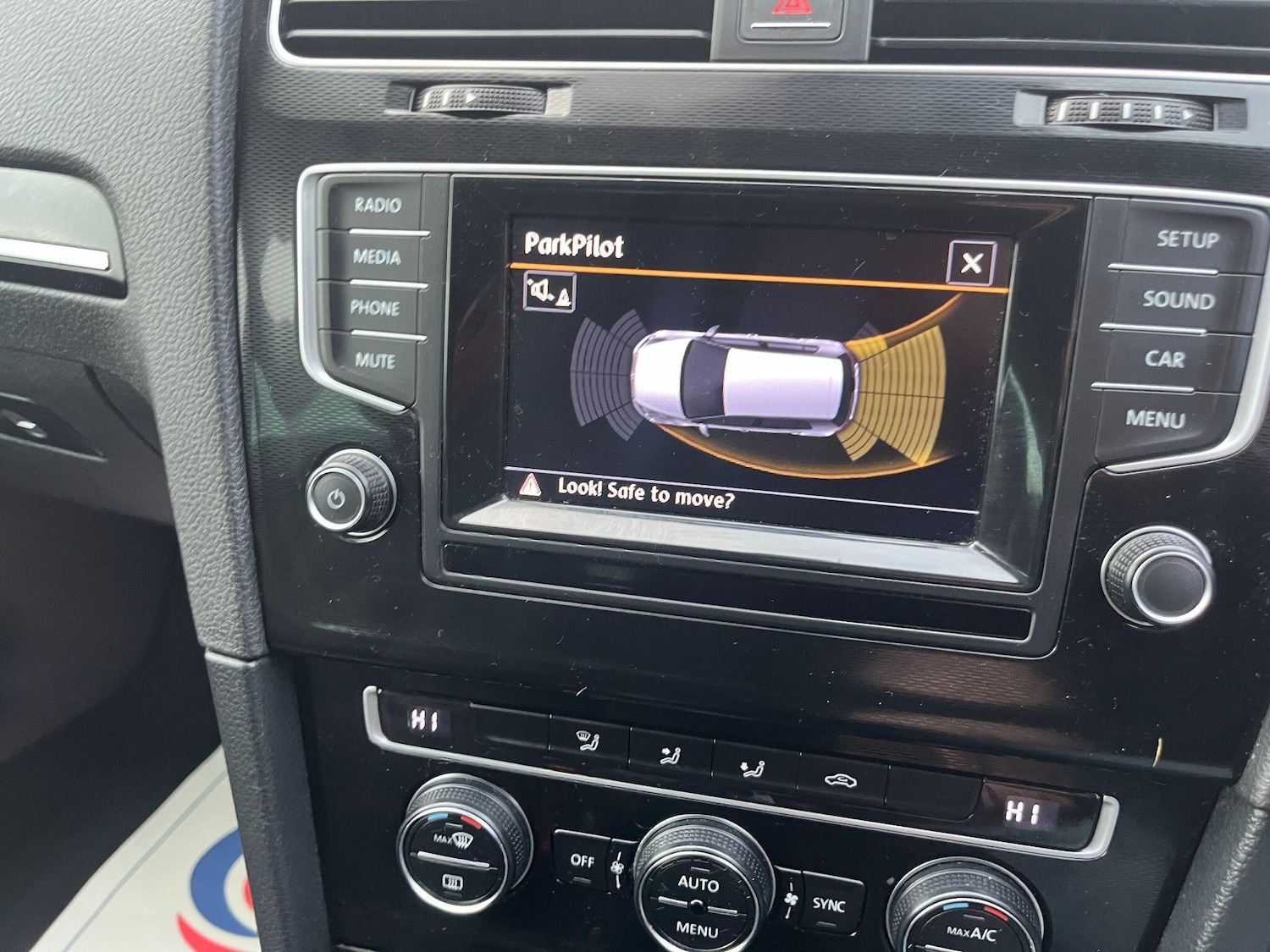 Used Volkswagen Golf 2015 for sale - 76666975: Photo 29