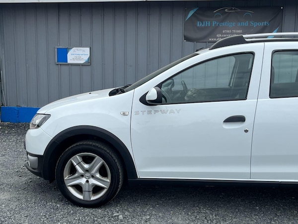 Used Dacia Sandero Stepway 2014 for sale - 75669651: Photo 17
